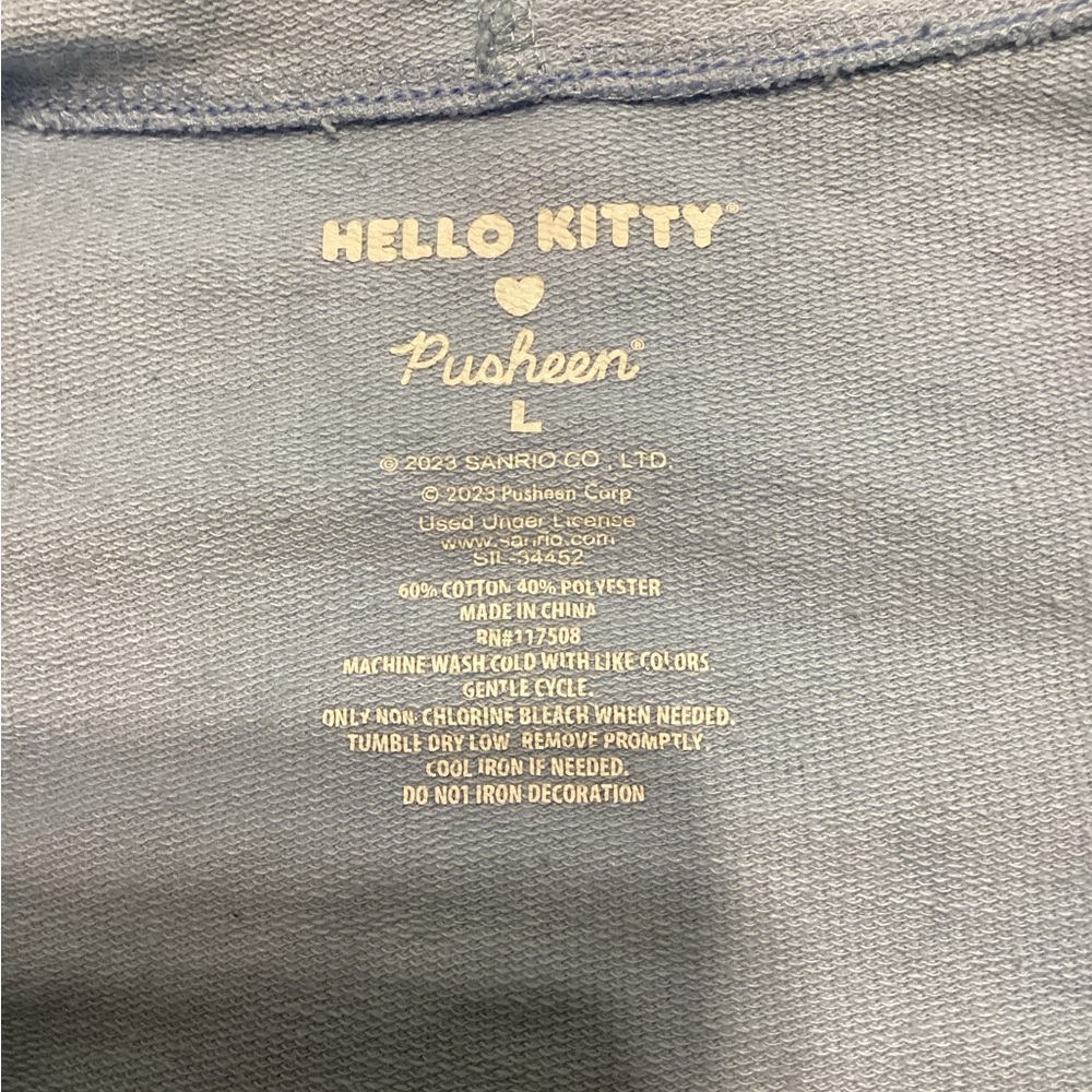 Sanrio/ Hello Kitty jacket - Picture 5 of 5